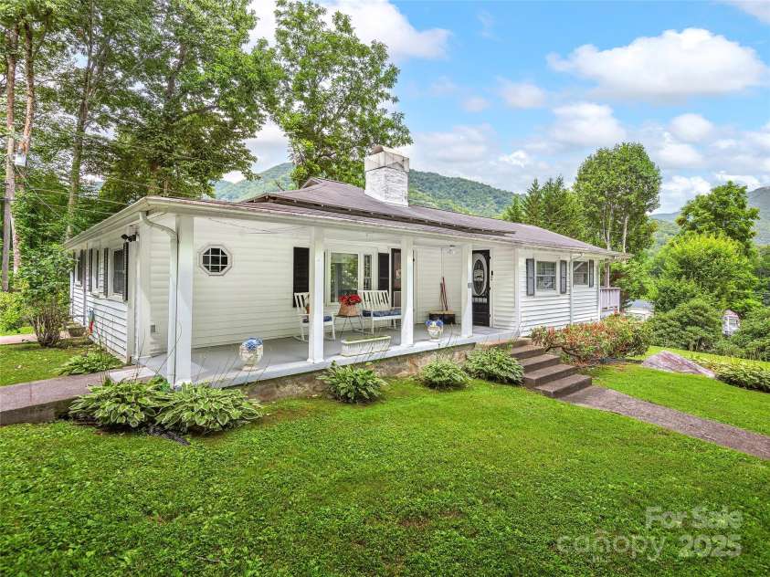 330 Johnson Branch Road, Maggie Valley, NC 28751.  MLS# CAR4244015, YatesRealty ID 4744. 