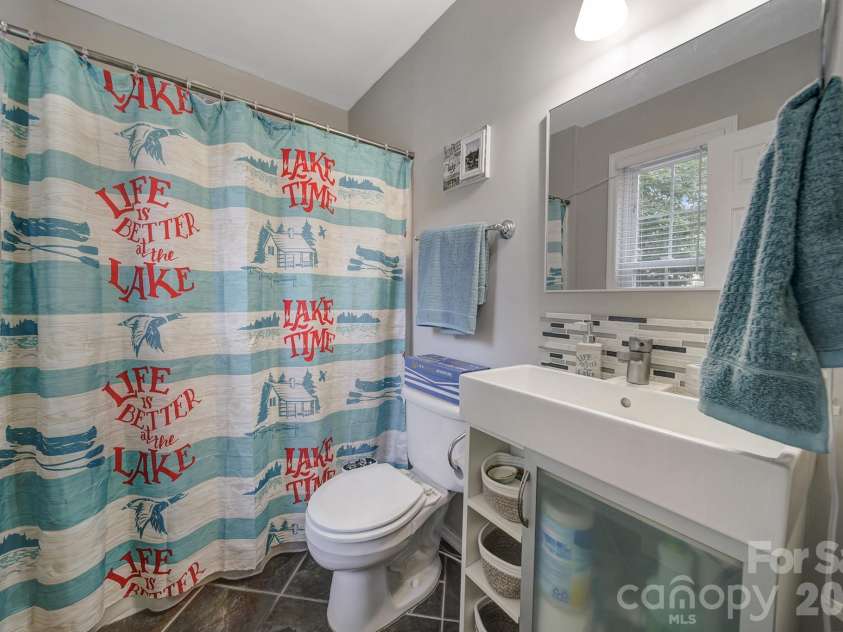 27059 Catamaran Road, Tega Cay, SC 29708.  MLS# CAR4416066, YatesRealty ID 47440. 