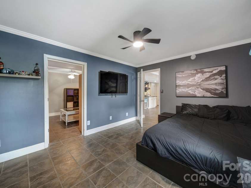 27059 Catamaran Road, Tega Cay, SC 29708.  MLS# CAR4416066, YatesRealty ID 47440. 