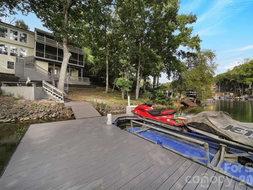 27059 Catamaran Road, Tega Cay, SC 29708.  MLS# CAR4416066, YatesRealty ID 47440. 