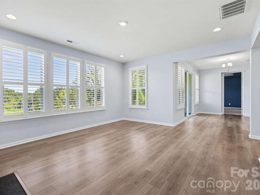 8017 Creek Park Drive, Denver, NC 28037.  MLS# CAR4416308, YatesRealty ID 47441. 
