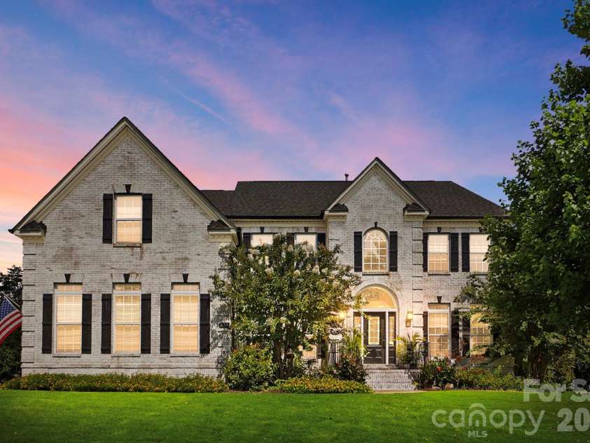 638 Reliance Court, Tega Cay, SC 29708.  MLS# CAR4416296, YatesRealty ID 47446. 