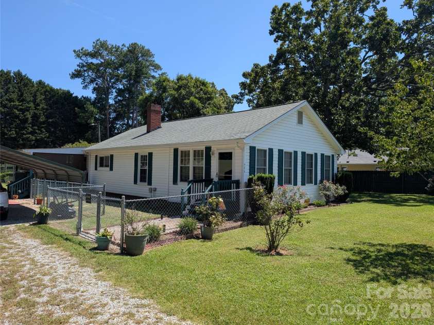 406 Kimmons Street, Landis, NC 28088.  MLS# CAR4416117, YatesRealty ID 47447. Front Exterior
