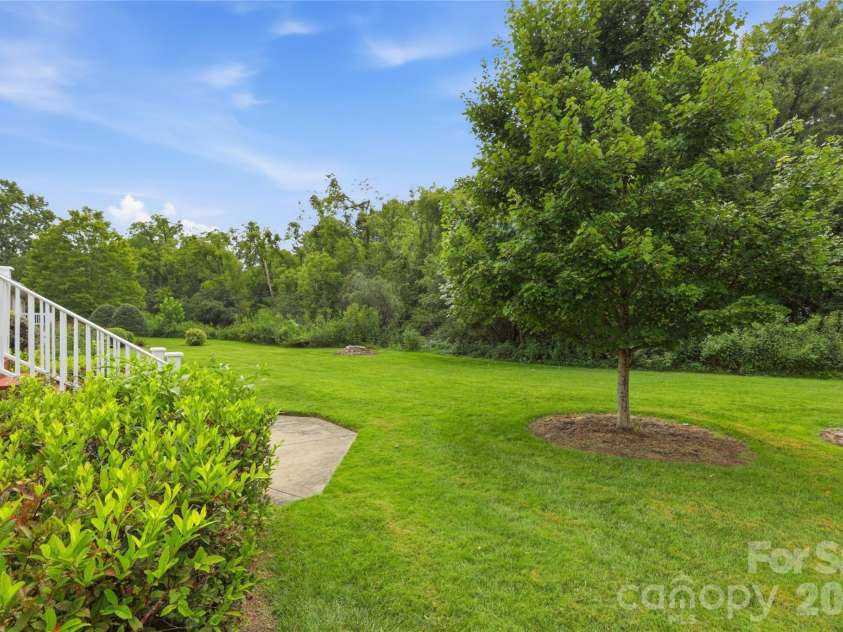18 Creekside Way, Asheville, NC 28804.  MLS# CAR4411851, YatesRealty ID 47449. Peaceful and private grounds