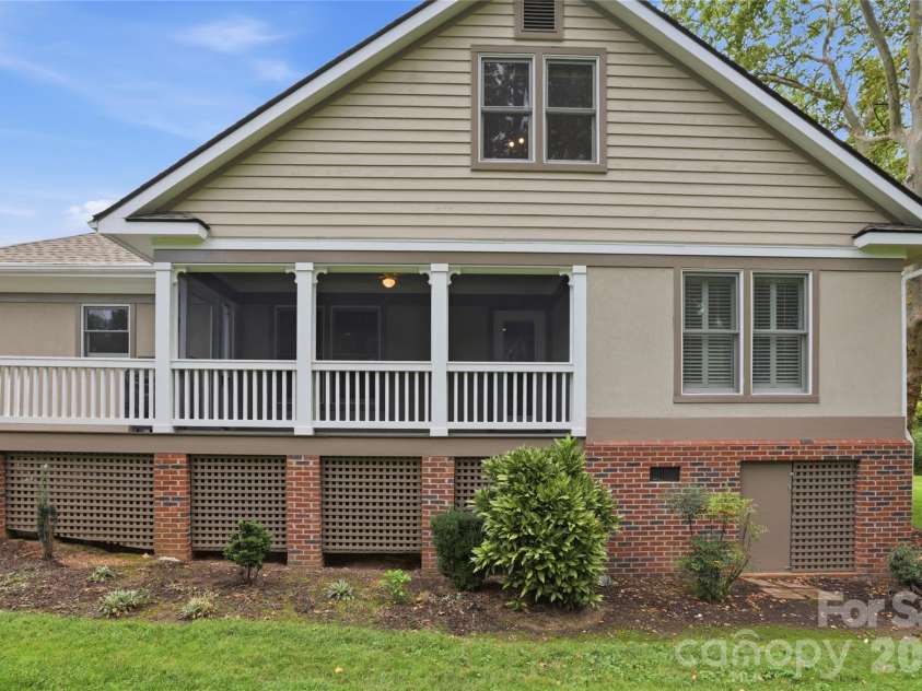 18 Creekside Way, Asheville, NC 28804.  MLS# CAR4411851, YatesRealty ID 47449. Rear exterior