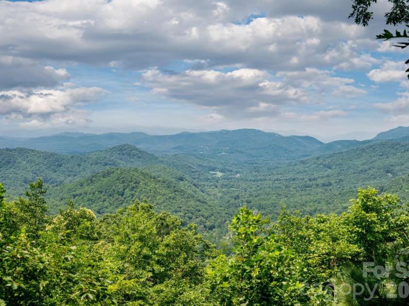 219 Echo Mountain View Road, Fairview, NC 28730.  MLS# CAR4412812, YatesRealty ID 47450. 