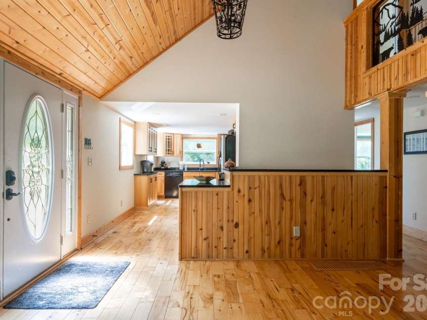 219 Echo Mountain View Road, Fairview, NC 28730.  MLS# CAR4412812, YatesRealty ID 47450. 