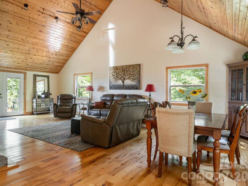 219 Echo Mountain View Road, Fairview, NC 28730.  MLS# CAR4412812, YatesRealty ID 47450. 