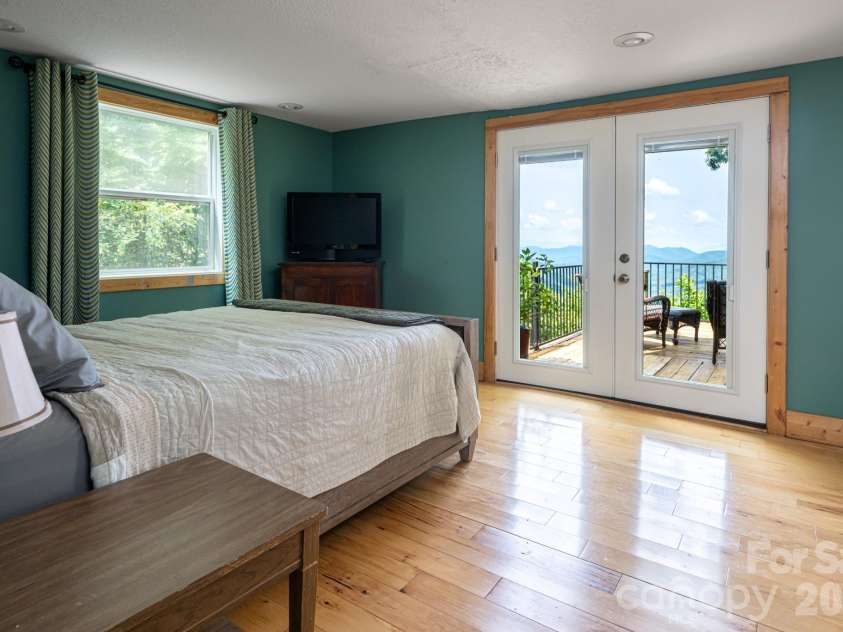 219 Echo Mountain View Road, Fairview, NC 28730.  MLS# CAR4412812, YatesRealty ID 47450. 
