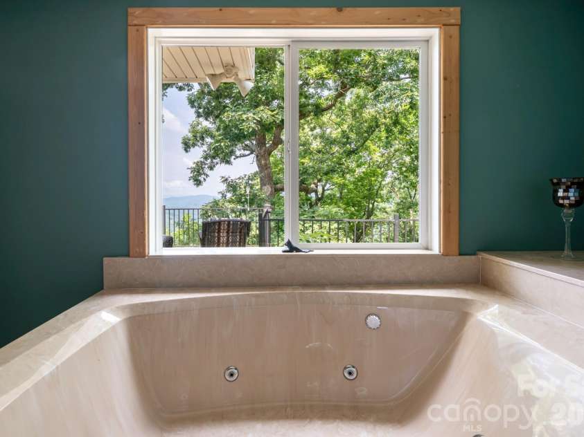 219 Echo Mountain View Road, Fairview, NC 28730.  MLS# CAR4412812, YatesRealty ID 47450. 