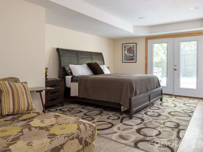 219 Echo Mountain View Road, Fairview, NC 28730.  MLS# CAR4412812, YatesRealty ID 47450. 