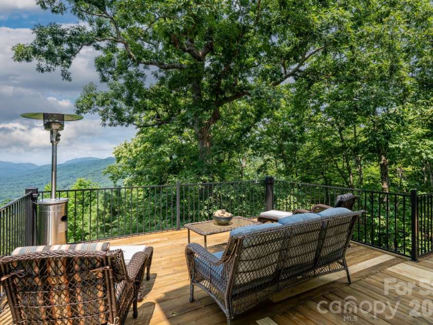 219 Echo Mountain View Road, Fairview, NC 28730.  MLS# CAR4412812, YatesRealty ID 47450. 
