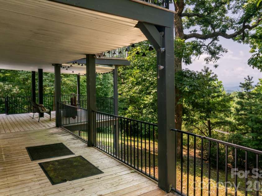219 Echo Mountain View Road, Fairview, NC 28730.  MLS# CAR4412812, YatesRealty ID 47450. 