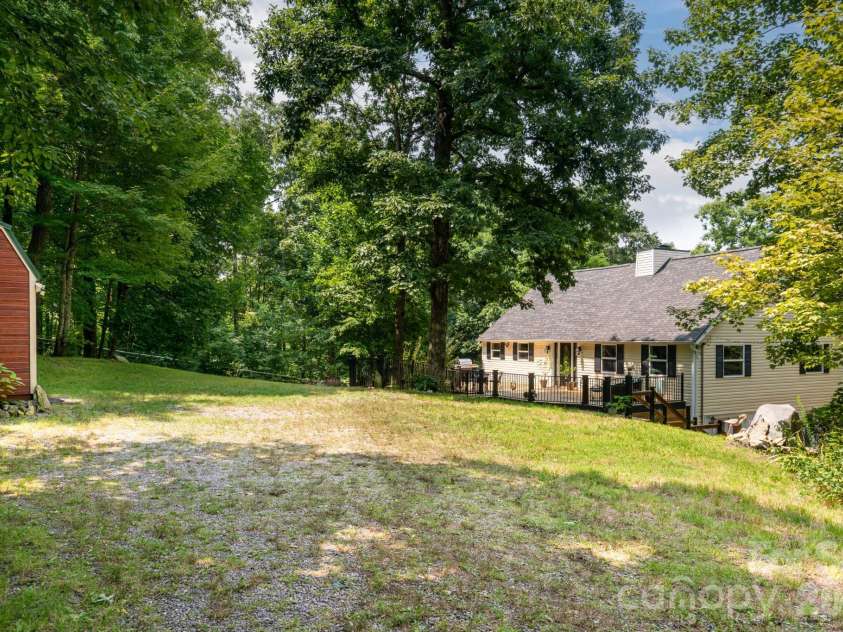 219 Echo Mountain View Road, Fairview, NC 28730.  MLS# CAR4412812, YatesRealty ID 47450. 