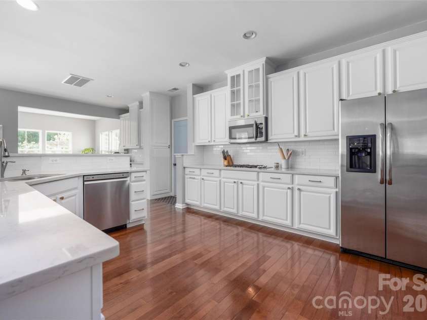 11708 Warfield Avenue, Huntersville, NC 28078.  MLS# CAR4416048, YatesRealty ID 47451. 