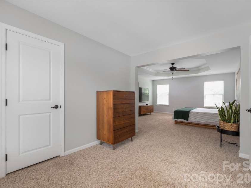 11708 Warfield Avenue, Huntersville, NC 28078.  MLS# CAR4416048, YatesRealty ID 47451. 