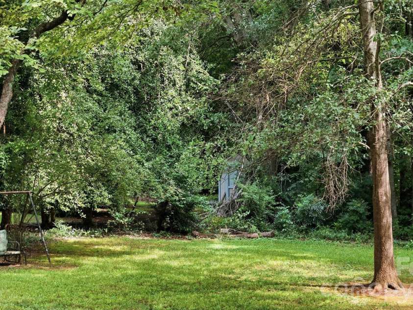 4913 New Hope Road, Belmont, NC 28012.  MLS# CAR4414764, YatesRealty ID 47452. 