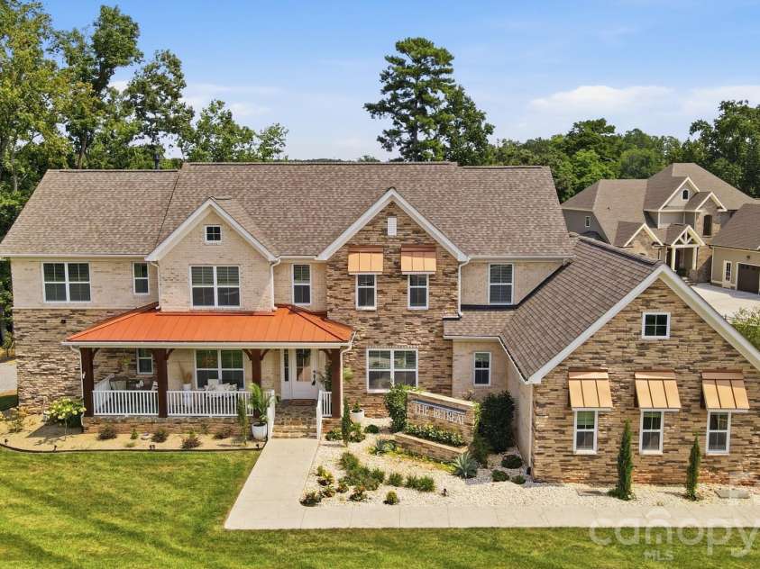 1920 Marlin Drive, Lake Wylie, SC 29710.  MLS# CAR4414993, YatesRealty ID 47453. 