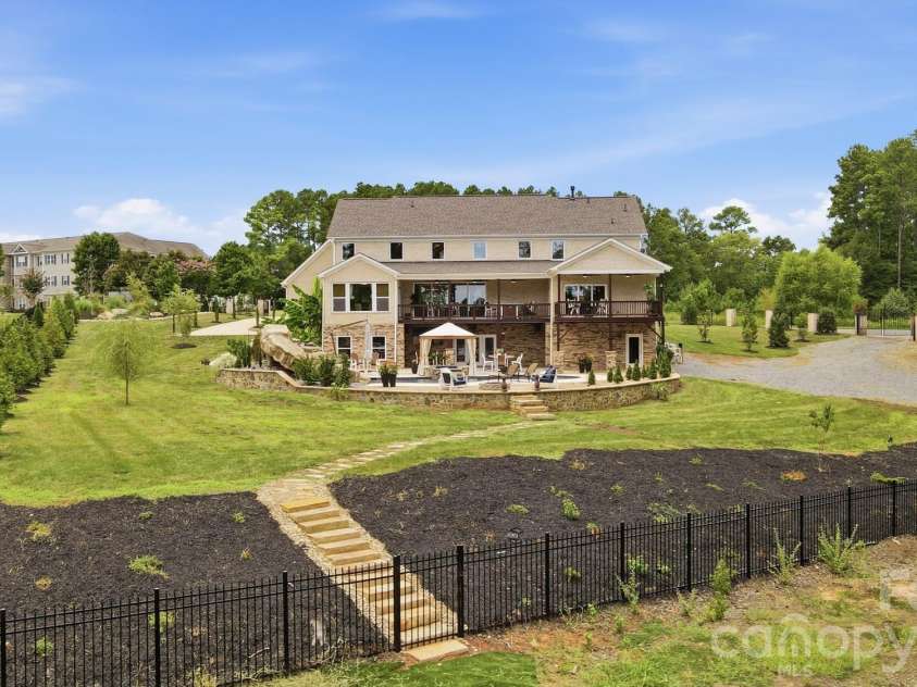 1920 Marlin Drive, Lake Wylie, SC 29710.  MLS# CAR4414993, YatesRealty ID 47453. 