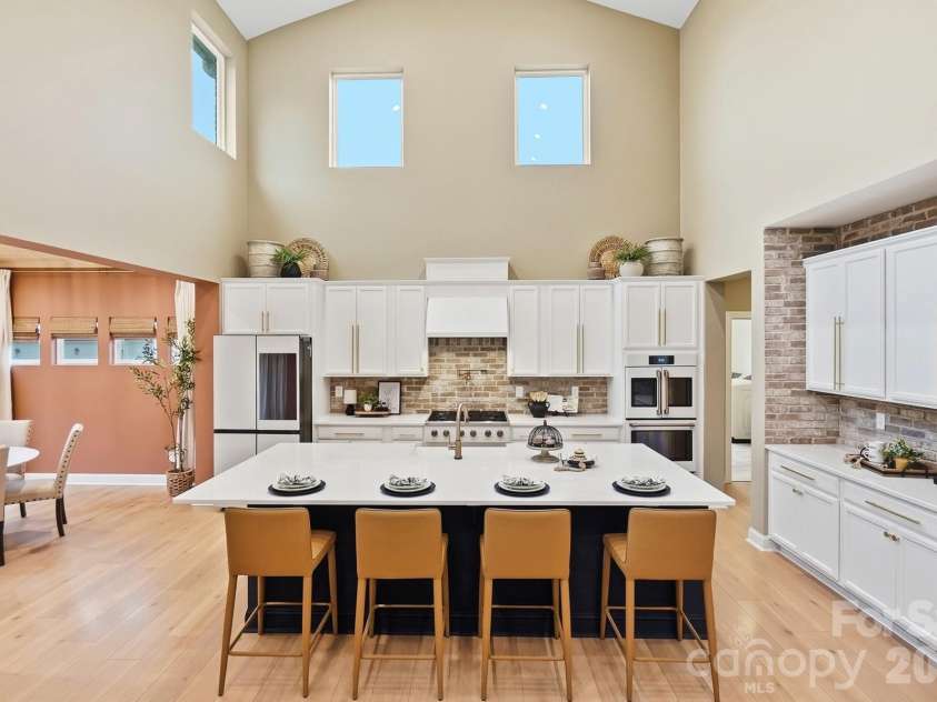 1920 Marlin Drive, Lake Wylie, SC 29710.  MLS# CAR4414993, YatesRealty ID 47453. 