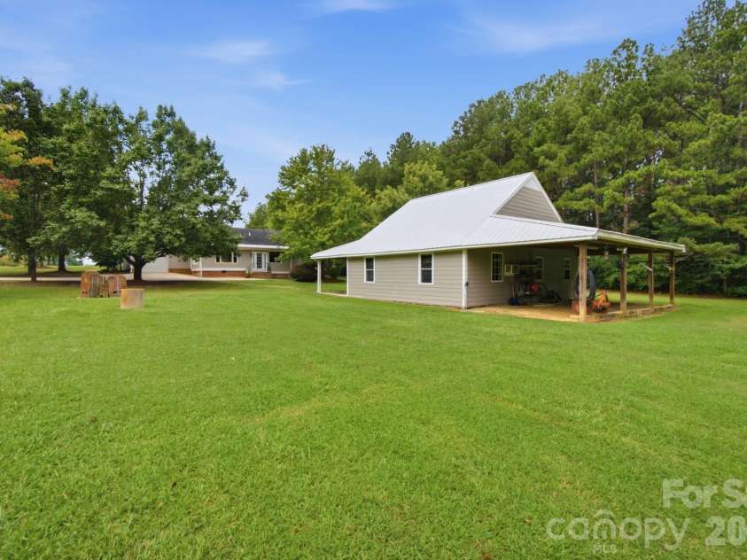 3201 Gilboa Road, Wingate, NC 28174.  MLS# CAR4415181, YatesRealty ID 47454. 