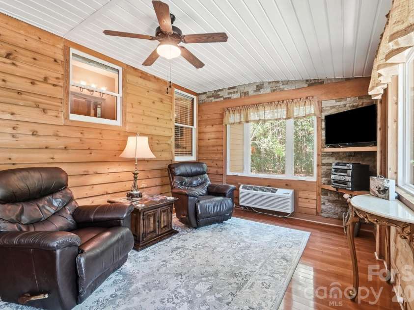 3201 Gilboa Road, Wingate, NC 28174.  MLS# CAR4415181, YatesRealty ID 47454. Comfy and cozy!