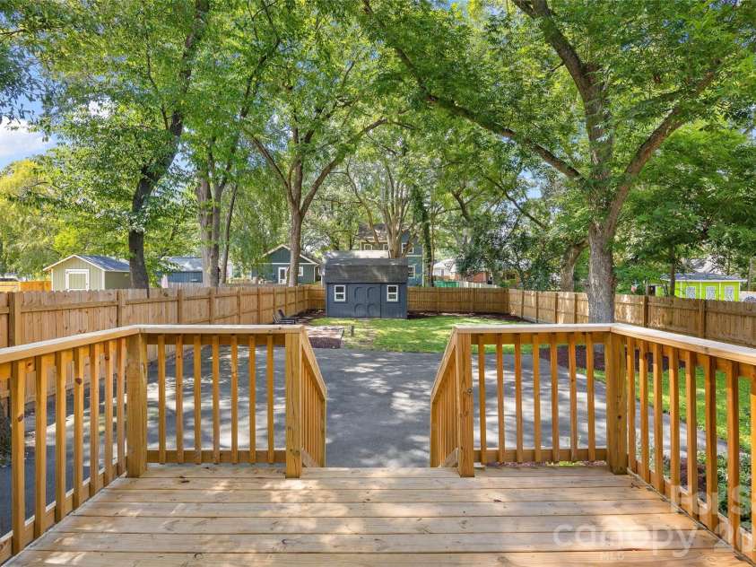1905 Parson Street, Charlotte, NC 28205.  MLS# CAR4414878, YatesRealty ID 47455. Back Deck