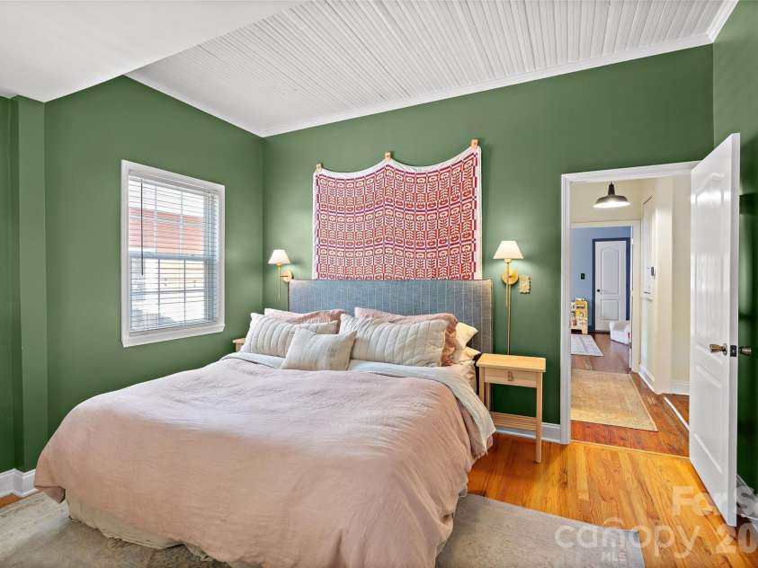 1905 Parson Street, Charlotte, NC 28205.  MLS# CAR4414878, YatesRealty ID 47455. Bedroom 1