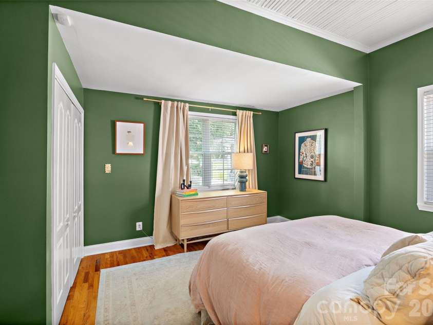 1905 Parson Street, Charlotte, NC 28205.  MLS# CAR4414878, YatesRealty ID 47455. Bedroom 1