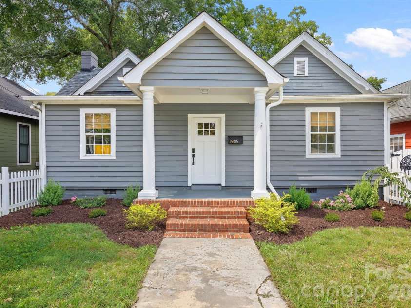 1905 Parson Street, Charlotte, NC 28205.  MLS# CAR4414878, YatesRealty ID 47455. Front Exterior