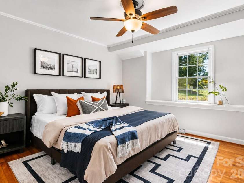 3101 Northampton Drive, Charlotte, NC 28210.  MLS# CAR4410944, YatesRealty ID 47458. 