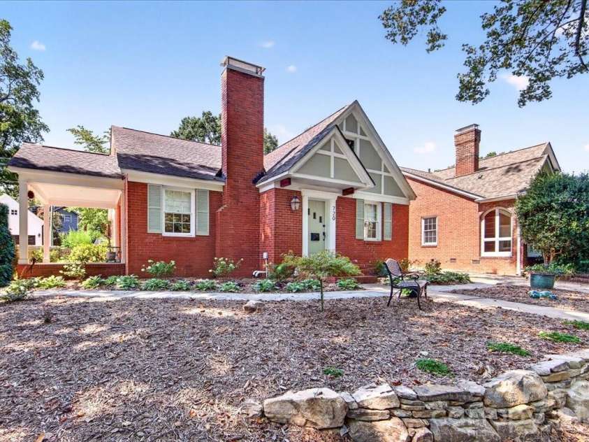 720 Park Avenue, Charlotte, NC 28203.  MLS# CAR4409263, YatesRealty ID 47461. 