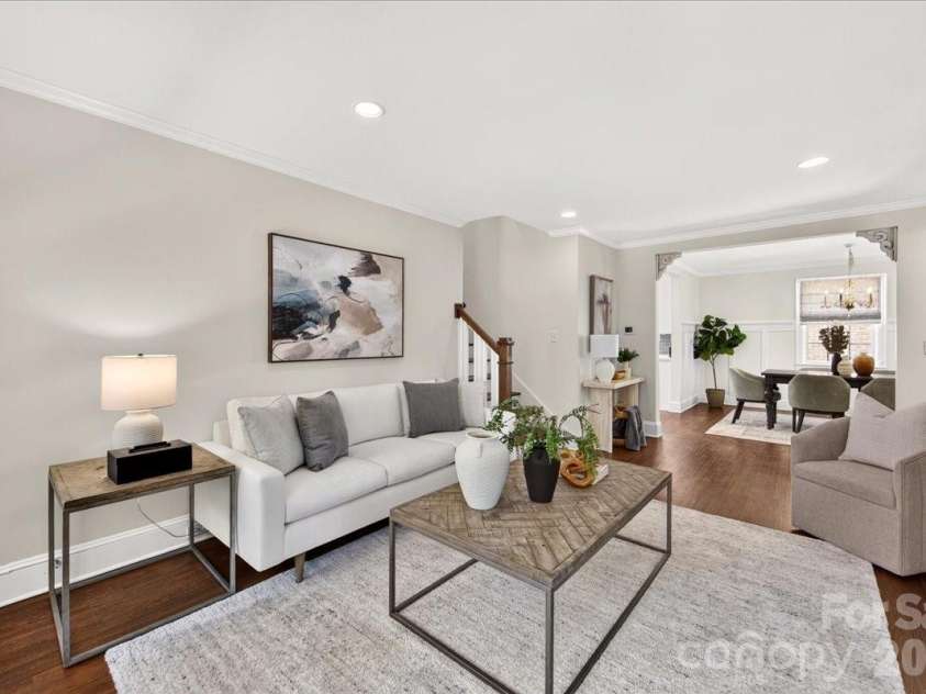 720 Park Avenue, Charlotte, NC 28203.  MLS# CAR4409263, YatesRealty ID 47461. 