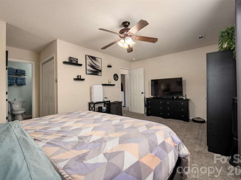 4150 Center Place Drive, Harrisburg, NC 28075.  MLS# CAR4417347, YatesRealty ID 47462. 