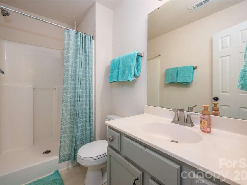 4150 Center Place Drive, Harrisburg, NC 28075.  MLS# CAR4417347, YatesRealty ID 47462. 