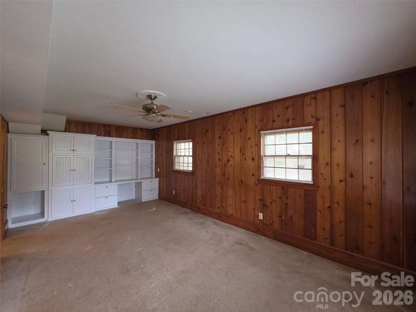 7600 Woodstream Drive, Charlotte, NC 28210.  MLS# CAR4419032, YatesRealty ID 47464. 