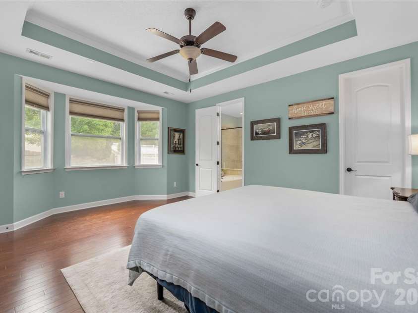 10328 Drake Hill Drive, Huntersville, NC 28078.  MLS# CAR4425644, YatesRealty ID 47465. 