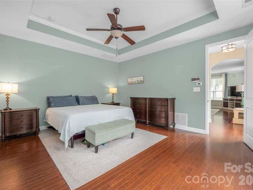 10328 Drake Hill Drive, Huntersville, NC 28078.  MLS# CAR4425644, YatesRealty ID 47465. 