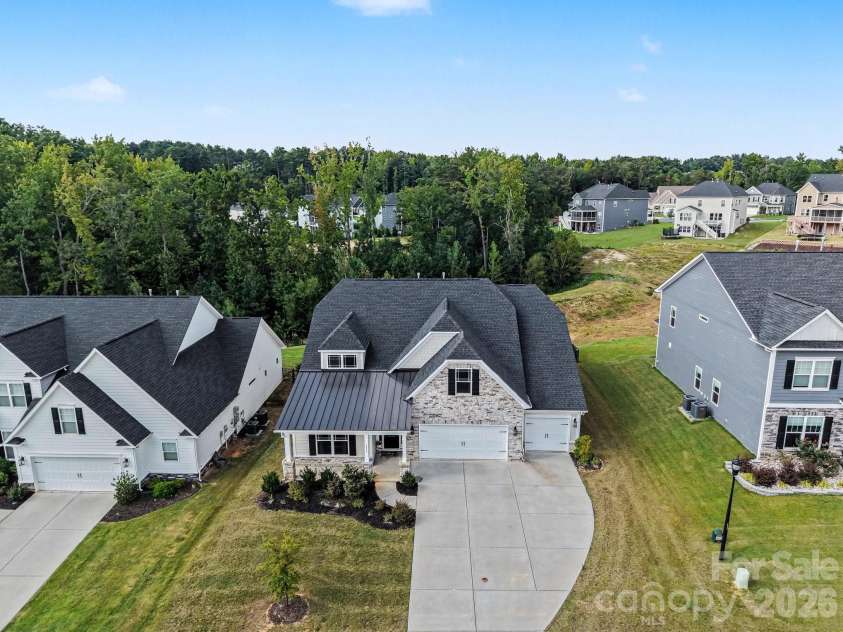 6858 Hunts Mesa Drive, Fort Mill, SC 29707.  MLS# CAR4417720, YatesRealty ID 47466. 