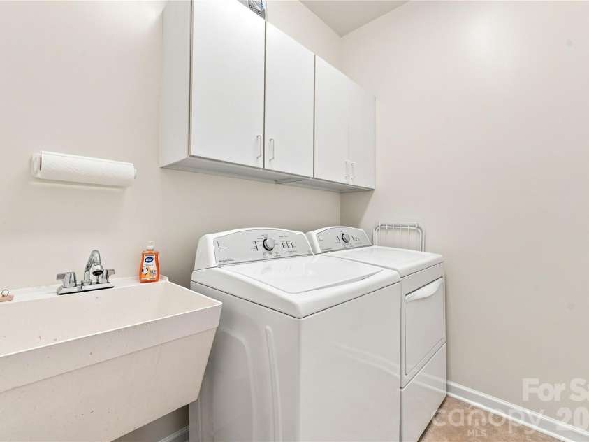 508 Montgrove Place, Concord, NC 28027.  MLS# CAR4417924, YatesRealty ID 47467. 