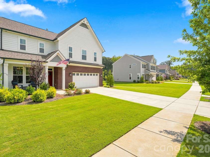 1533 Cedar Tree Drive, Belmont, NC 28012.  MLS# CAR4418136, YatesRealty ID 47468. 