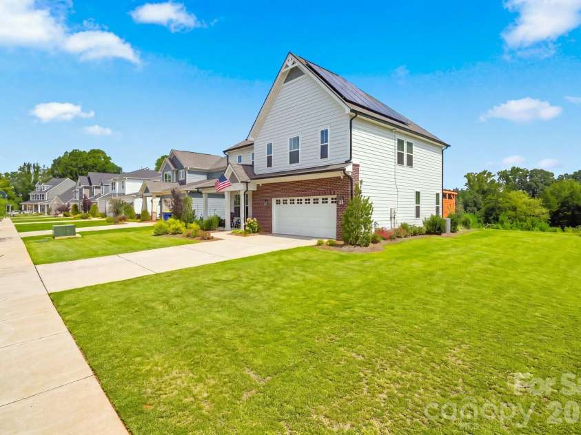 1533 Cedar Tree Drive, Belmont, NC 28012.  MLS# CAR4418136, YatesRealty ID 47468. 