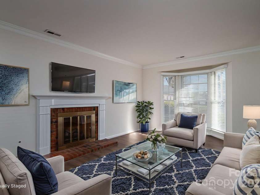 1212 Franklin Boulevard, Gastonia, NC 28054.  MLS# CAR4327216, YatesRealty ID 4747. 