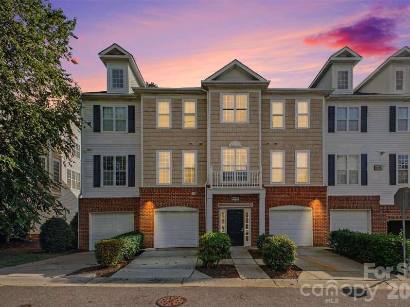 6858 Park Place Drive, Charlotte, NC 28262.  MLS# CAR4417425, YatesRealty ID 47473. 