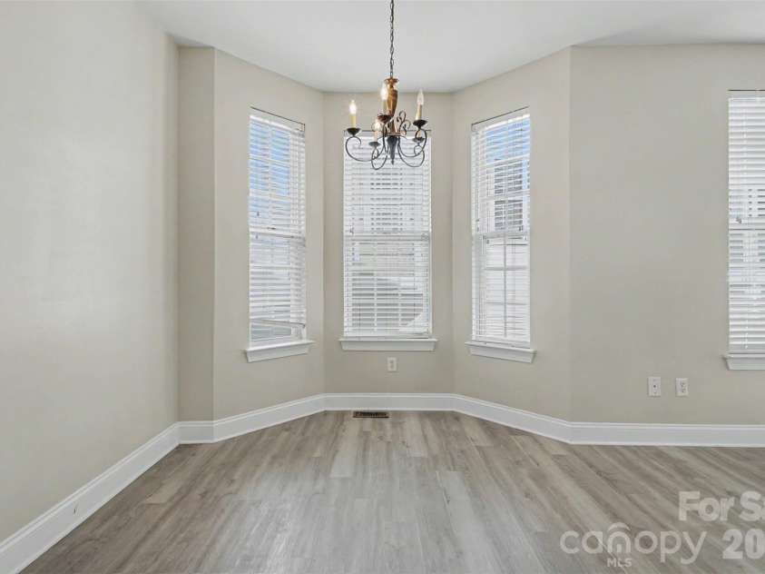 6858 Park Place Drive, Charlotte, NC 28262.  MLS# CAR4417425, YatesRealty ID 47473. 