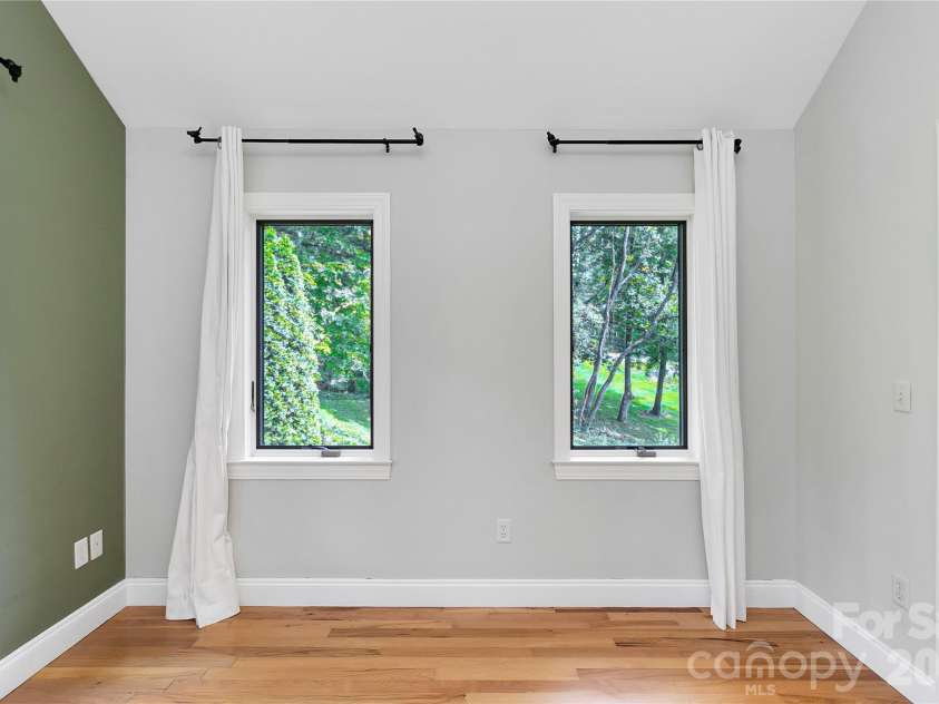 72 Memory Lane, Brevard, NC 28712.  MLS# CAR4352602, YatesRealty ID 47474. 