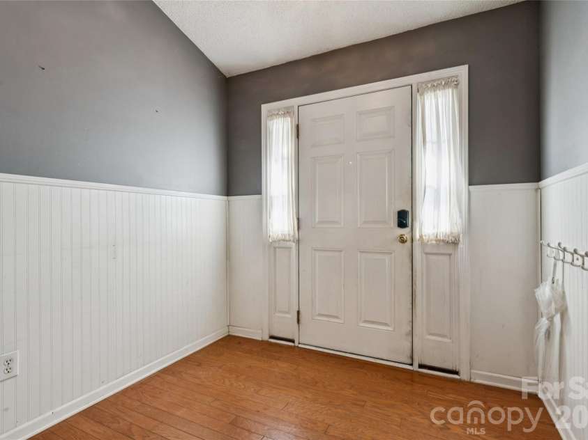 3609 Edgeview Drive, Indian Trail, NC 28079.  MLS# CAR4416873, YatesRealty ID 47475. 