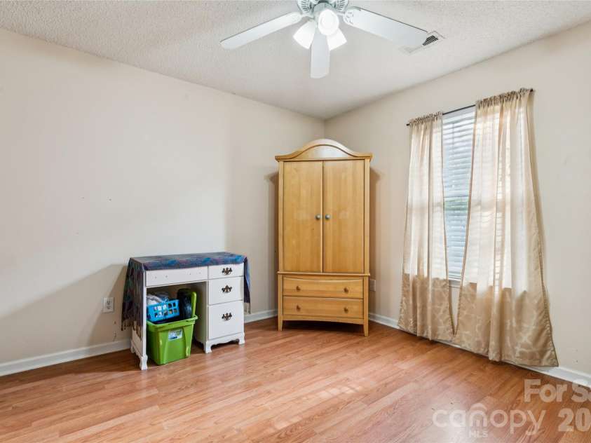 3609 Edgeview Drive, Indian Trail, NC 28079.  MLS# CAR4416873, YatesRealty ID 47475. 