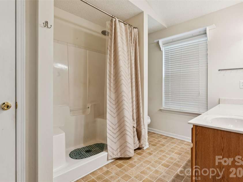 3609 Edgeview Drive, Indian Trail, NC 28079.  MLS# CAR4416873, YatesRealty ID 47475. 