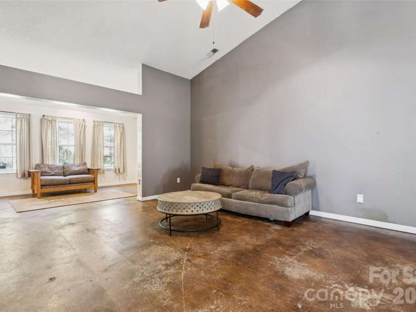 3609 Edgeview Drive, Indian Trail, NC 28079.  MLS# CAR4416873, YatesRealty ID 47475. 